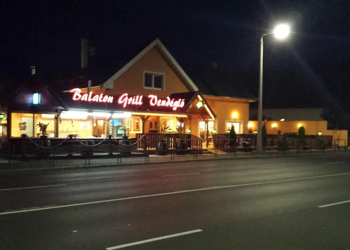 Balaton Grill Szallas שיופוק