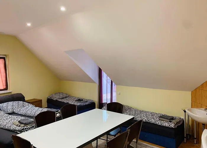 Balaton Grill Szallas שיופוק